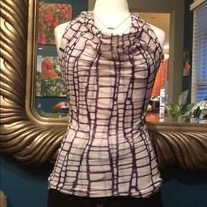 Sea pea sleeveless mesh top